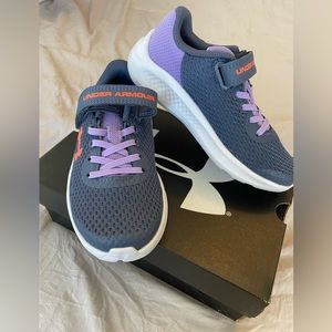UNDER ARMOR purple top/white bottom girls size 12k shoes with Velcro closure